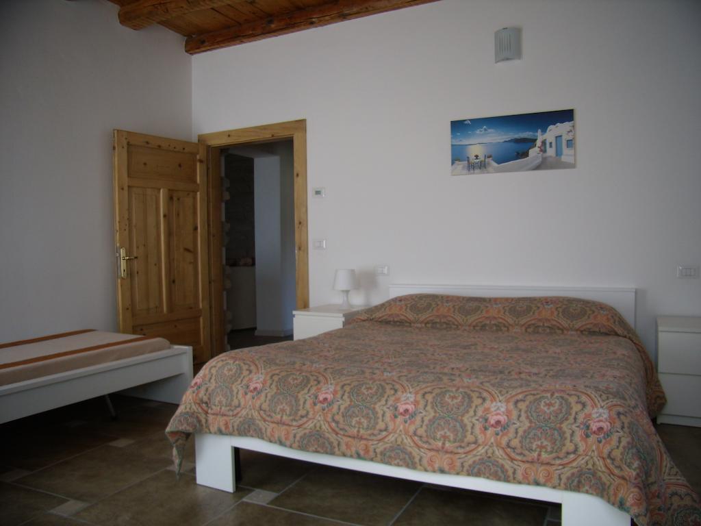 Casavarone Riva del Garda Phòng bức ảnh