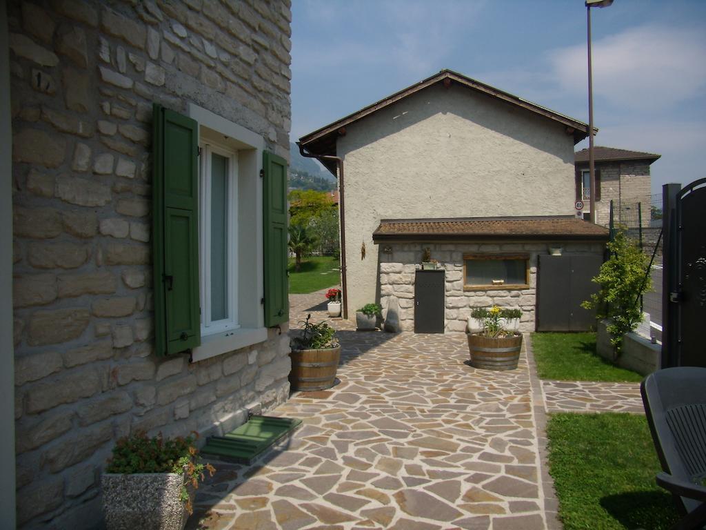 Casavarone Riva del Garda Phòng bức ảnh