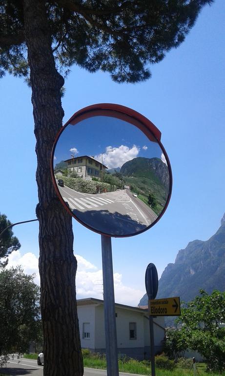 Casavarone Riva del Garda Ngoại thất bức ảnh